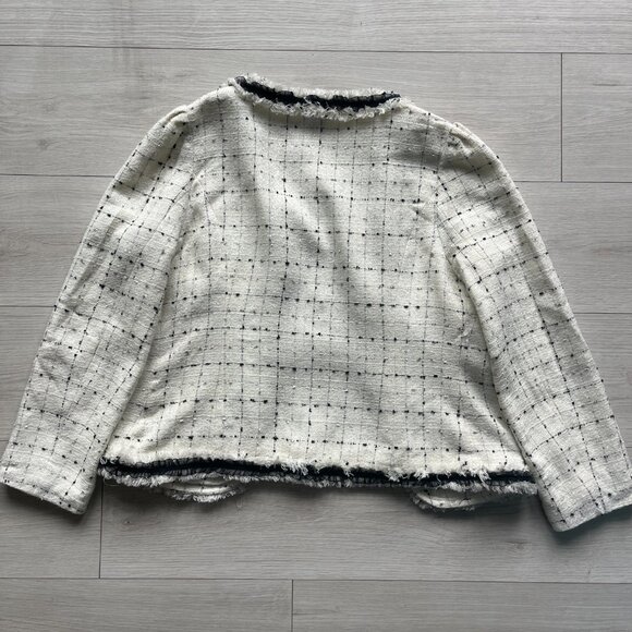 Cream Tweed Trimmed Blazer with Ruffle Details – Size 6 - Picture 8 of 8